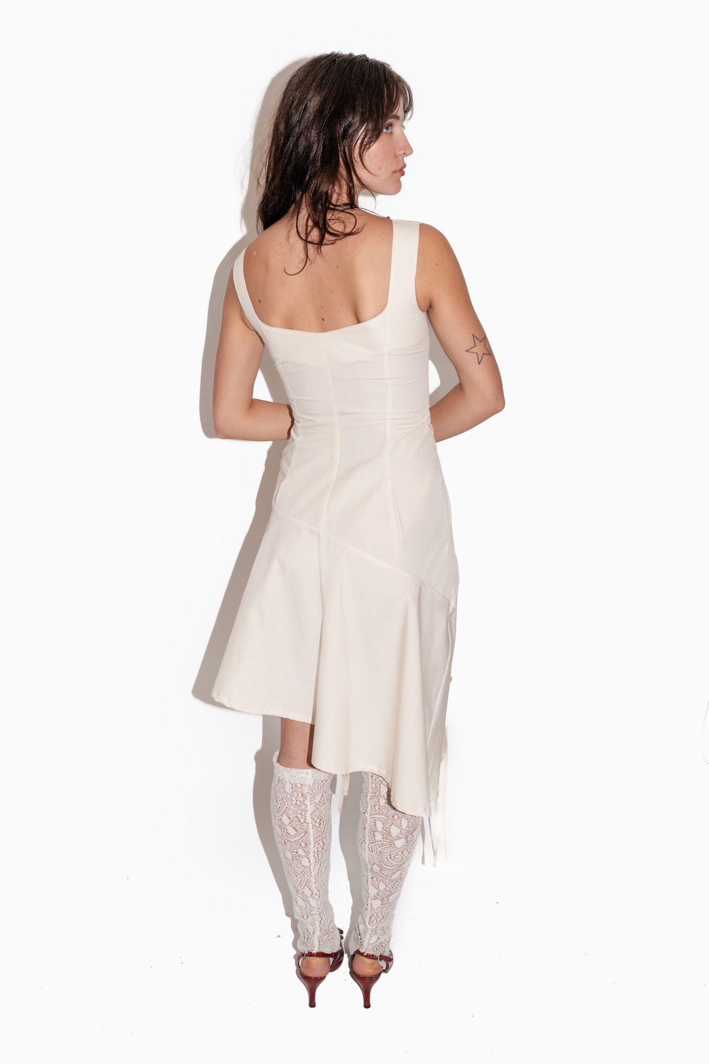 MAGNOLIA DRESS IN IVORY