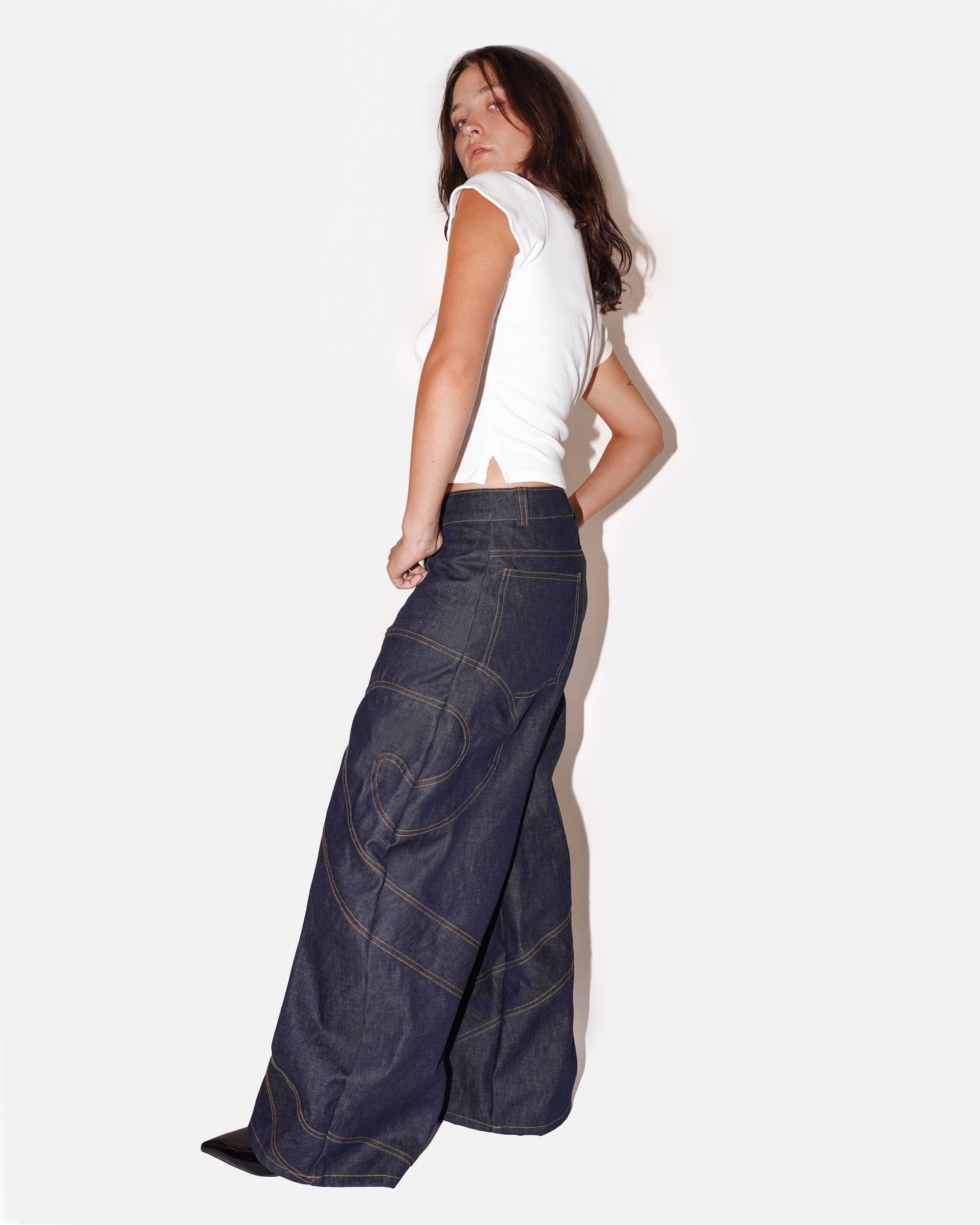ZIGGURAT JEANS