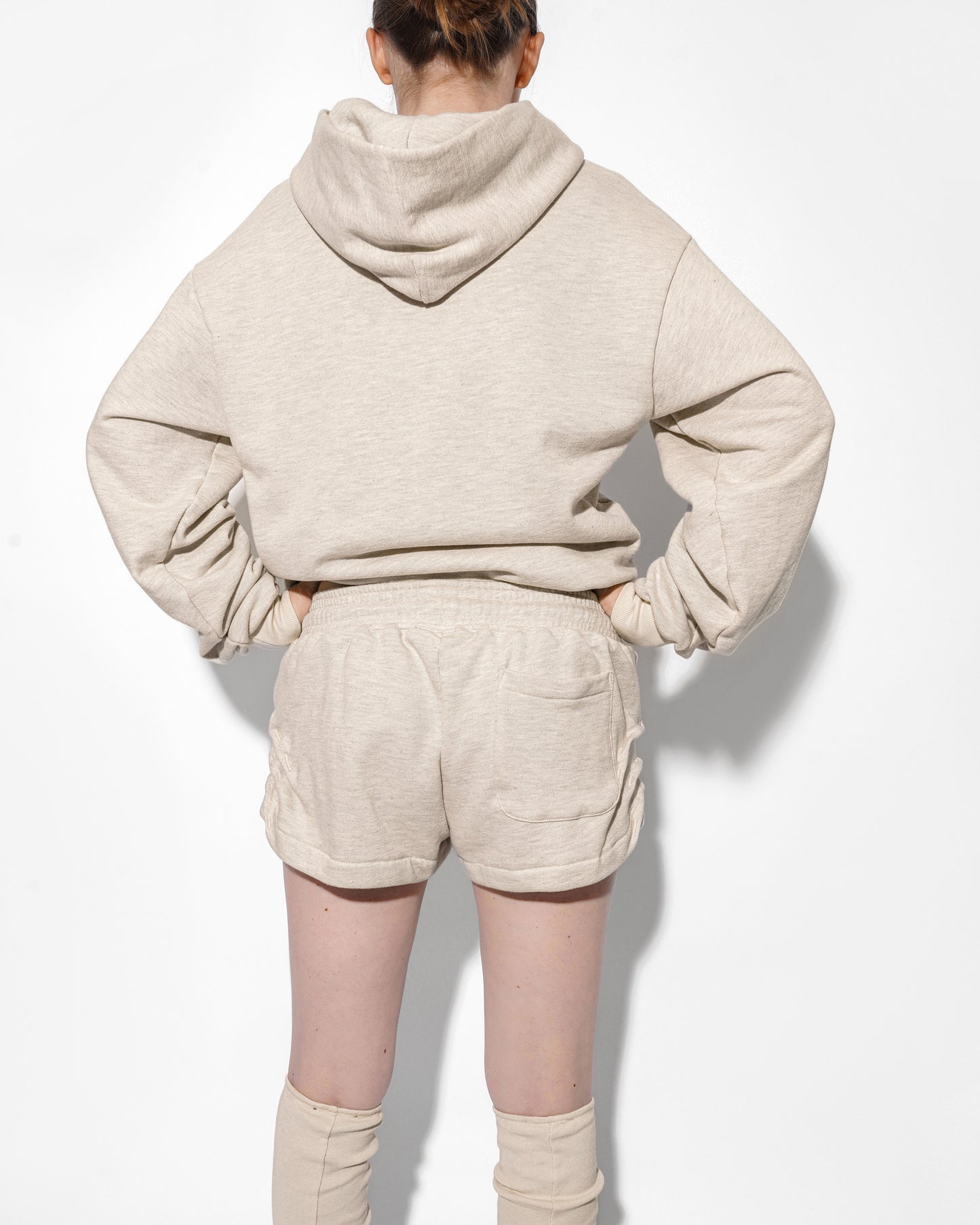 RIPPLE SHORTS IN OAT