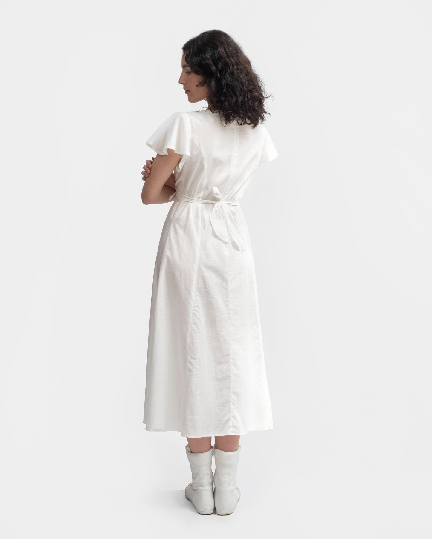 MAE DRESS IN LILY WHITE