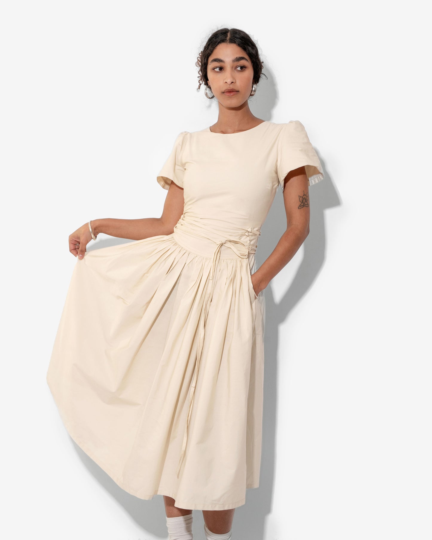 MONDAY DRESS IN IVORY