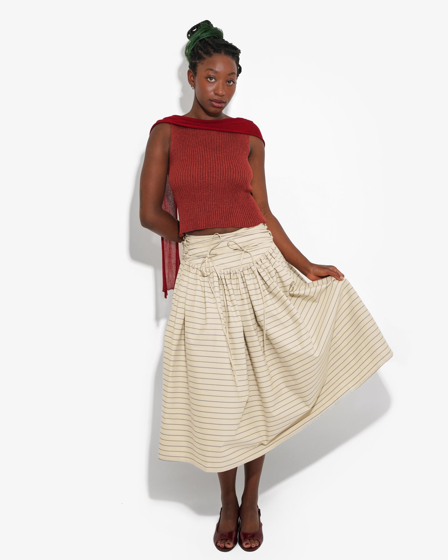 TWISTING VINES SKIRT IN FIG BRANCH