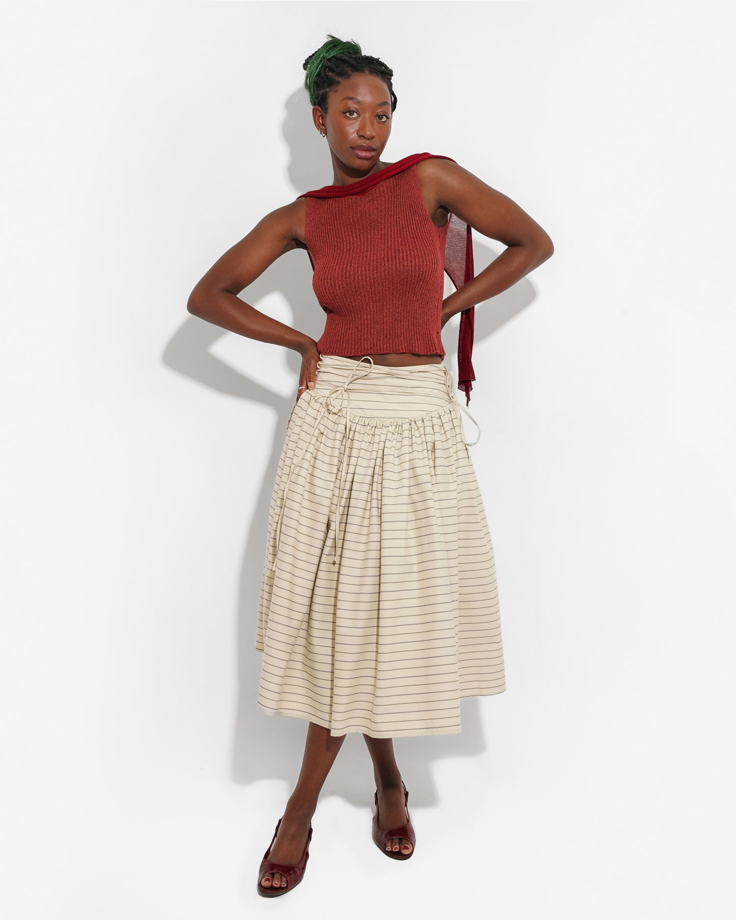 TWISTING VINES SKIRT IN FIG BRANCH