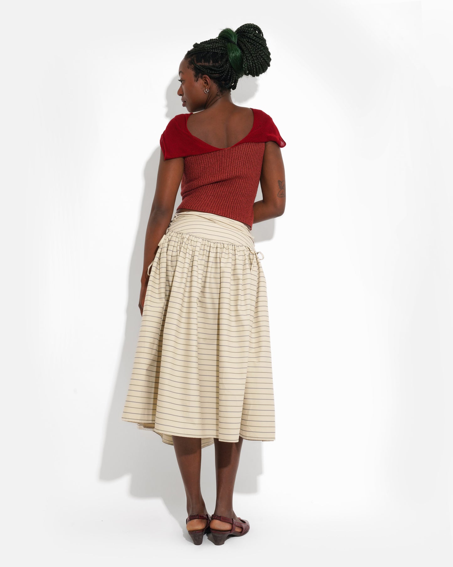 TWISTING VINES SKIRT IN FIG BRANCH
