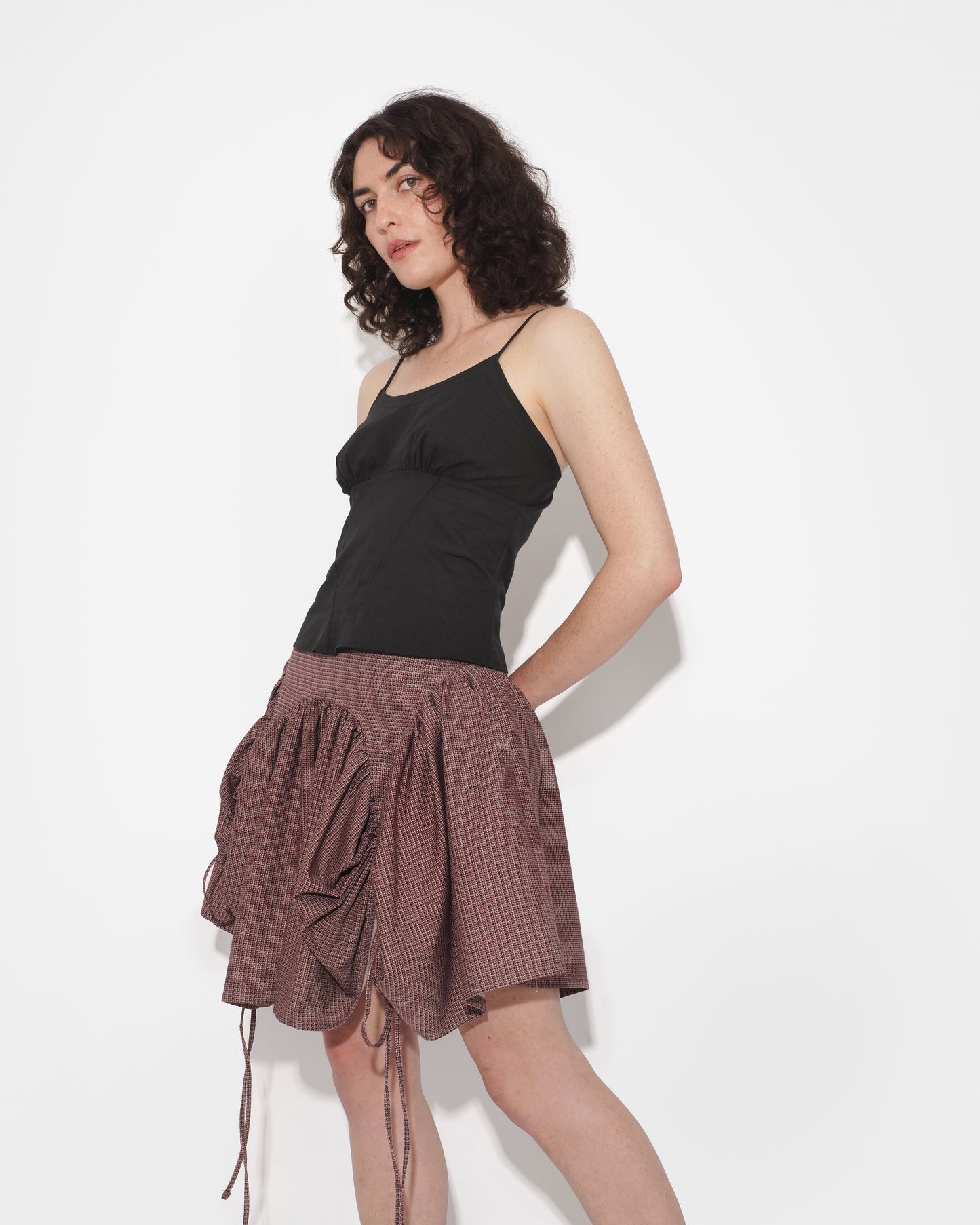 PEARL CAMISOLE IN CHARCOAL