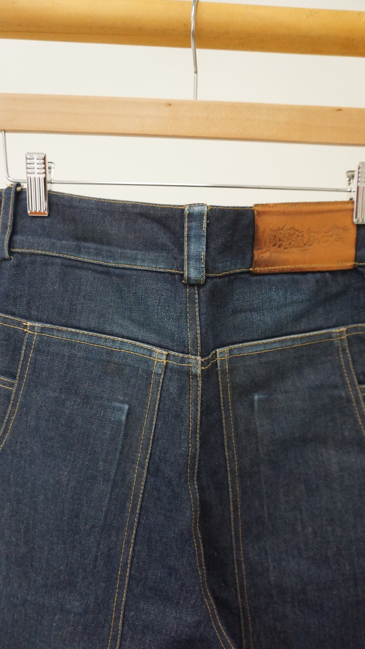 LEO JEANS - 32