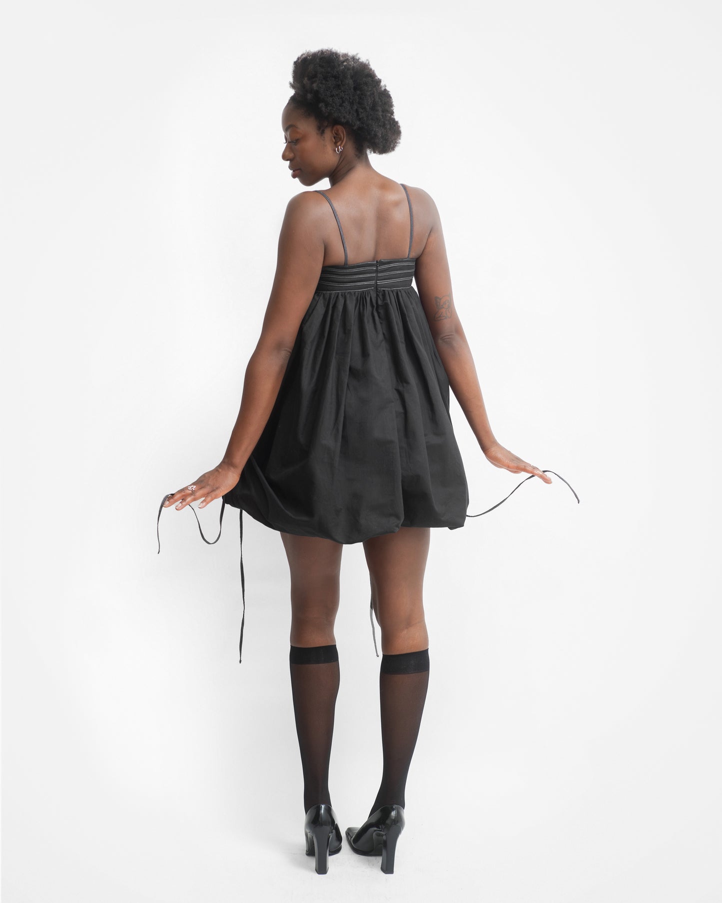 IVY DRESS IN CHARCOAL