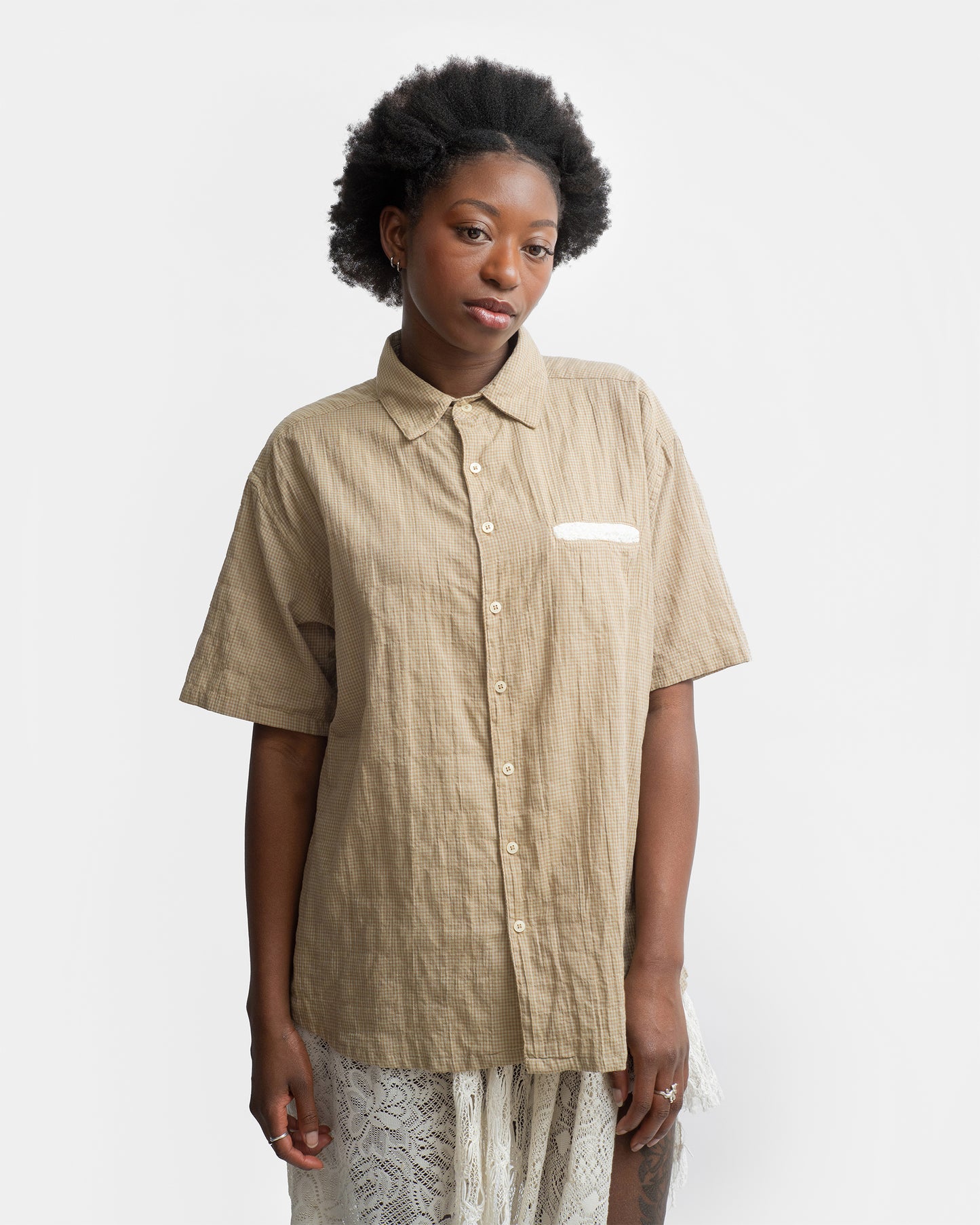 LUCKY BUTTON UP
