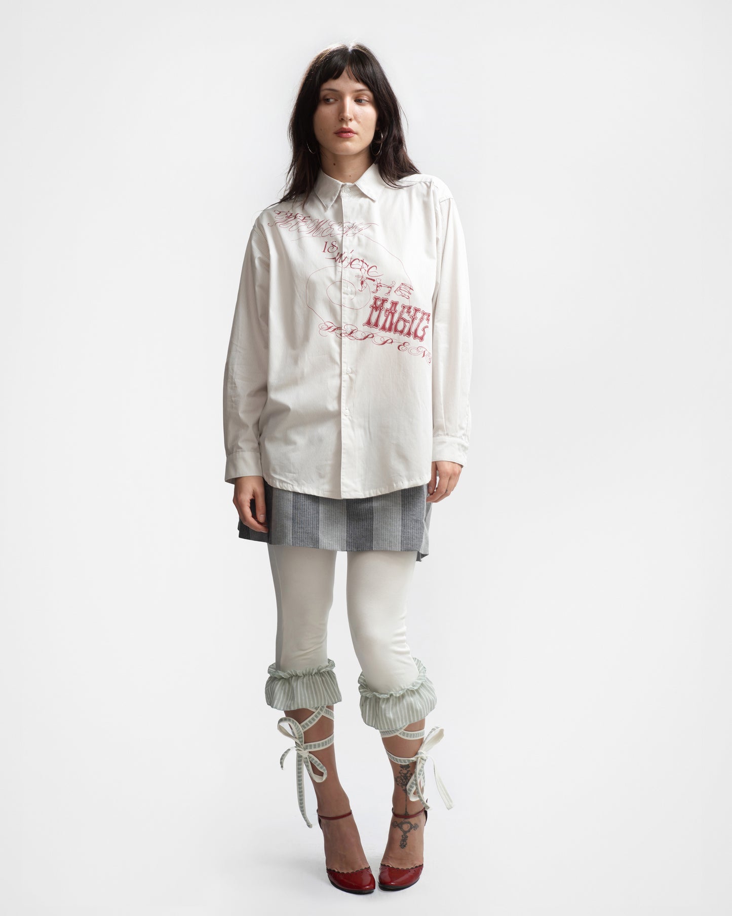 BE HERE NOW! BUTTON UP