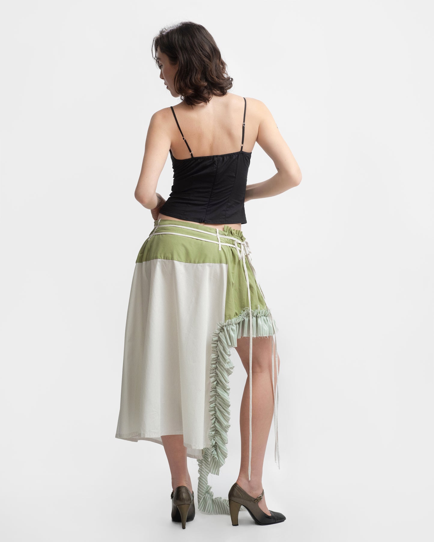 PEARL CAMISOLE IN CHARCOAL