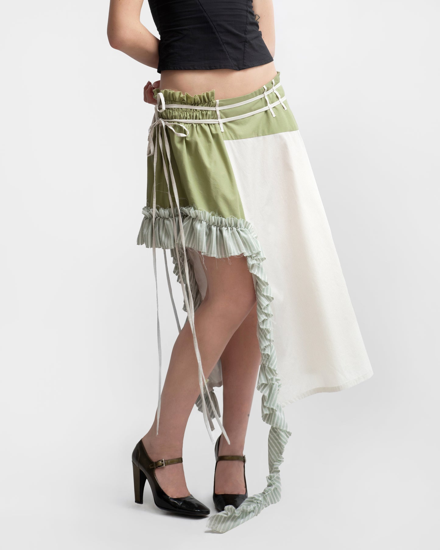 MOLLY SKIRT IN MOSS