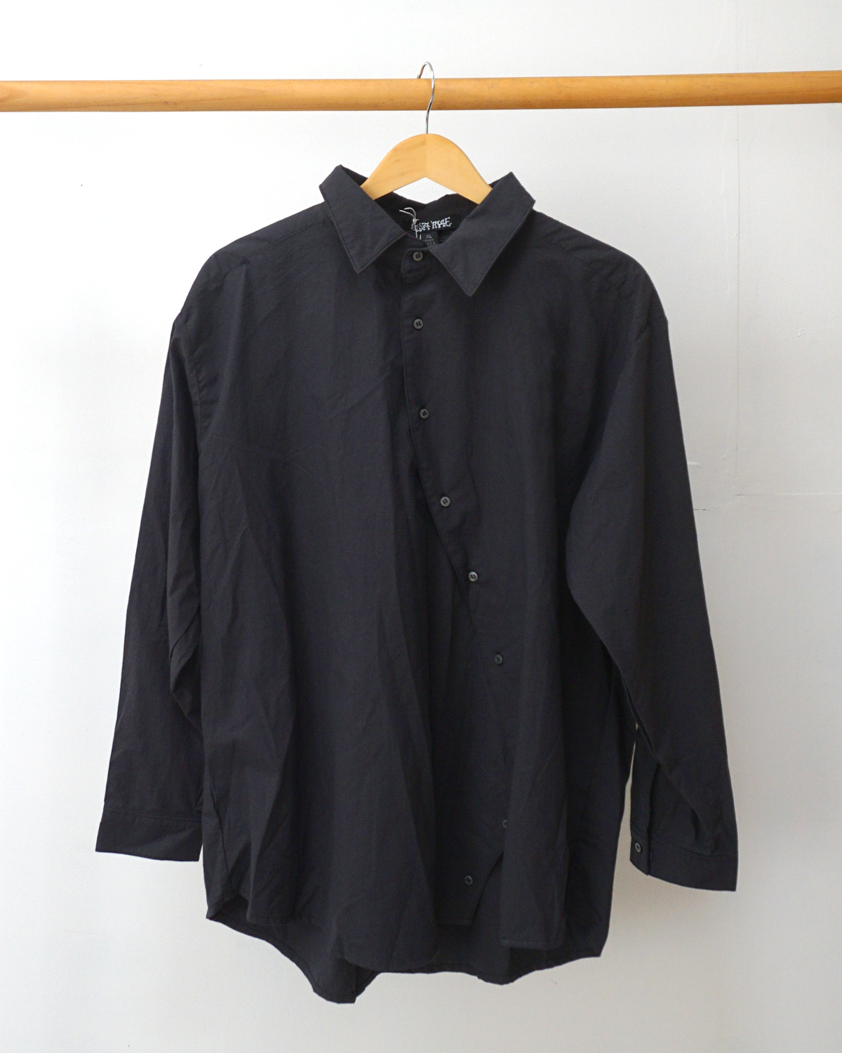 COSMO BUTTON UP IN CHARCOAL - XL
