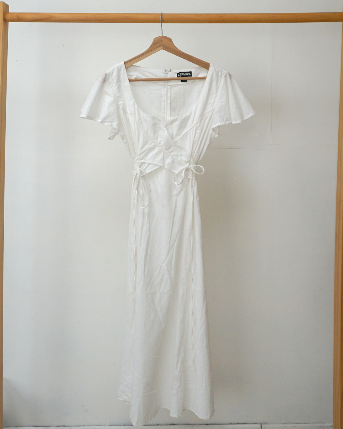 MAE DRESS IN LILY WHITE - S