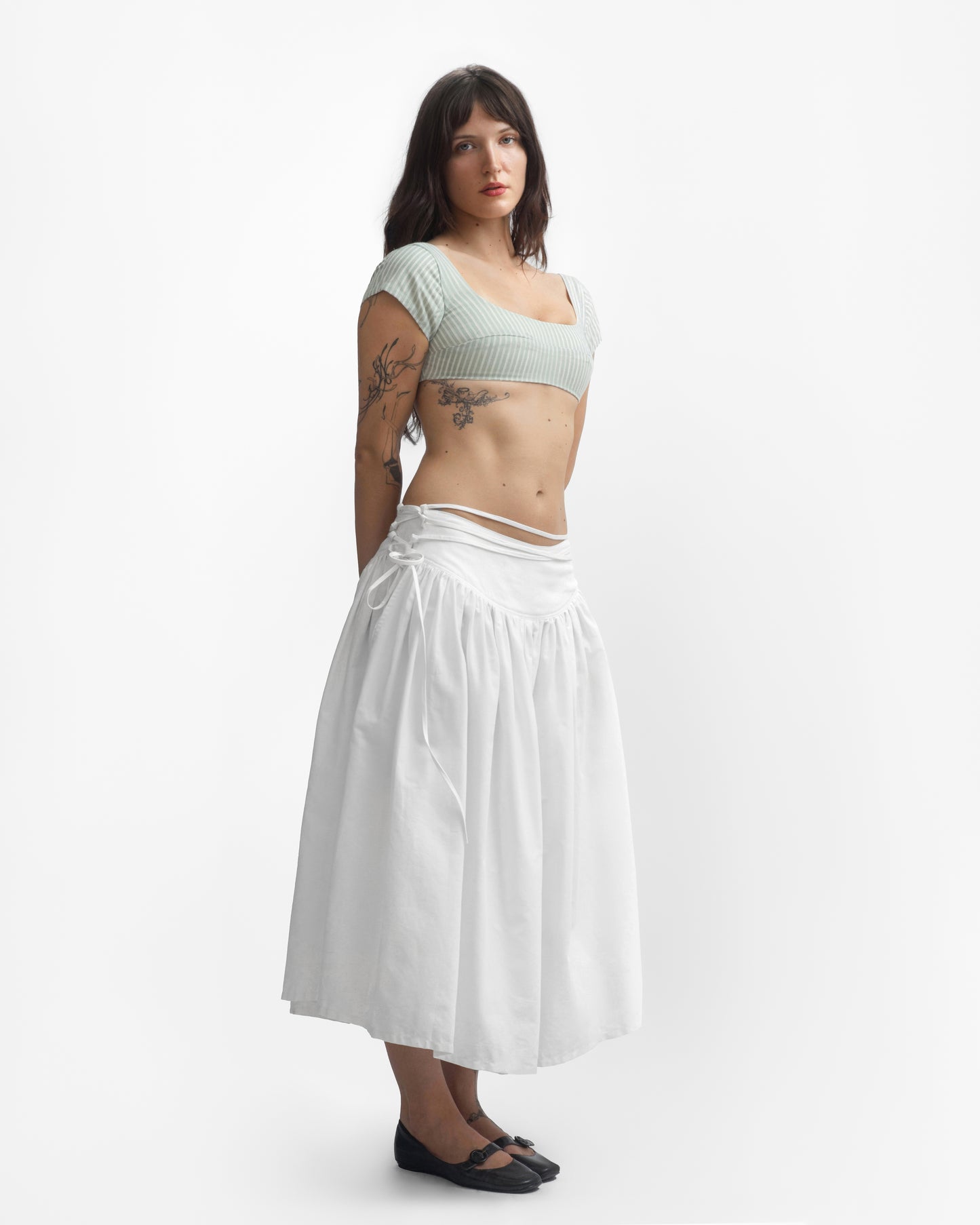 TWISTING VINES SKIRT IN LILY WHITE